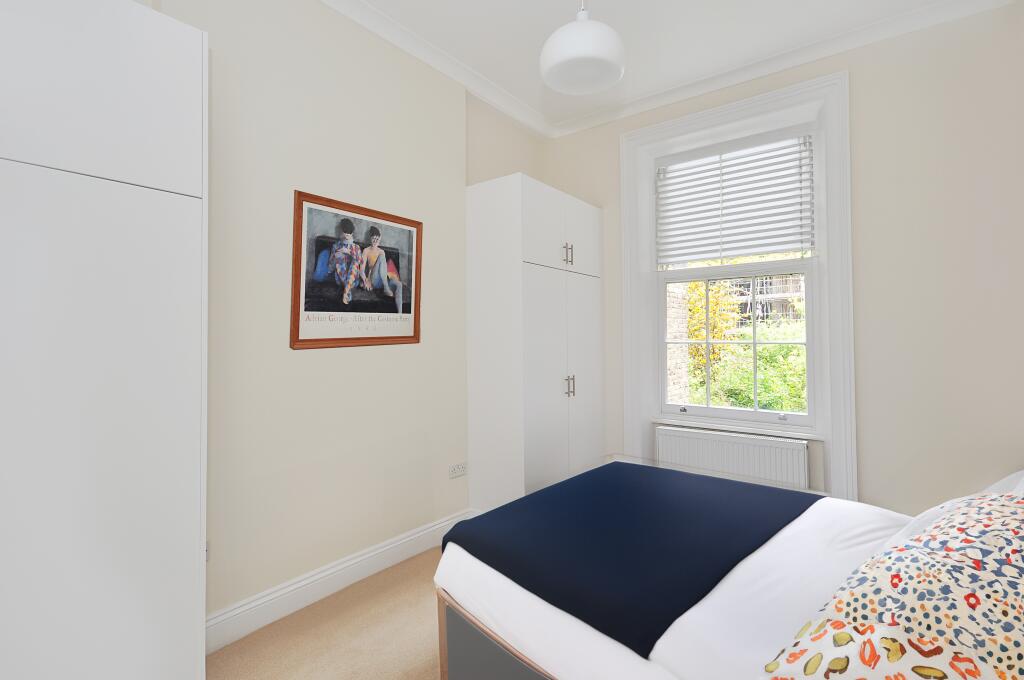 Apartment in London, Royal Borough of Kensington and Chelsea - View 3