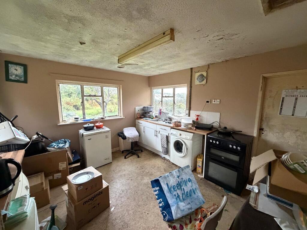 House in Butleigh, Somerset - More