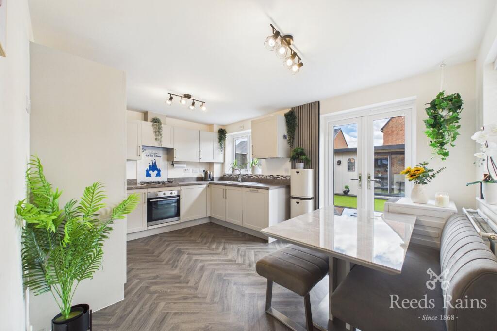 Pitman Way, Costhorpe, Worksop, Nottinghamshire, S81 photo 3