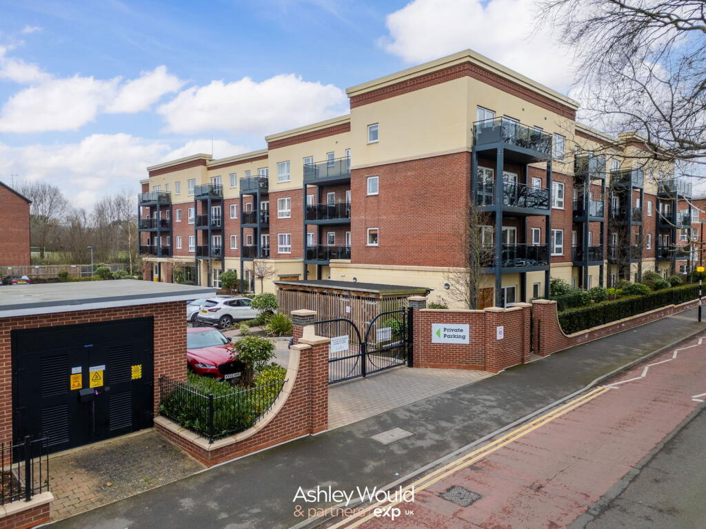 Main image of property: Recreation Road, Bromsgrove, B61 8DT