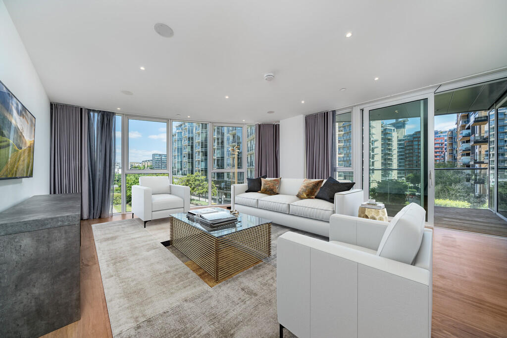 Main image of property: Pinnacle House, Battersea Reach