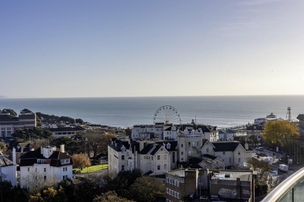 Terrace Road, Bournemouth,  photo 3