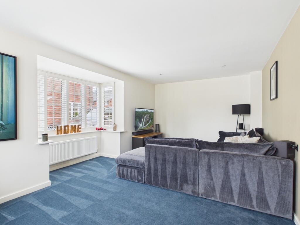 House in Stratford-on-Avon, Southam Grange, Southam - View 2