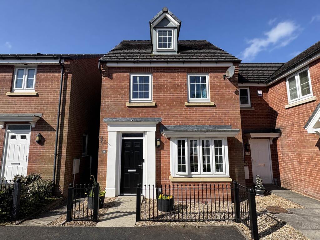 Main image of property: The Fairways, Royton