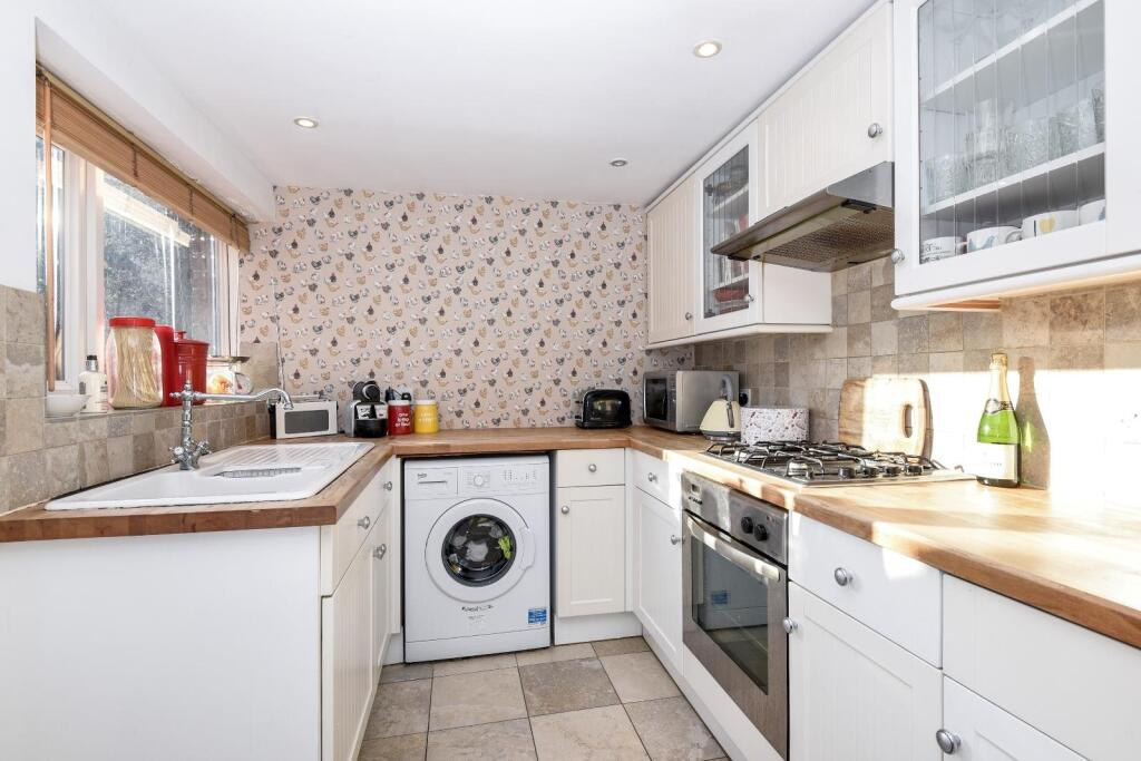 House in Harrogate, Kingsley - View 4