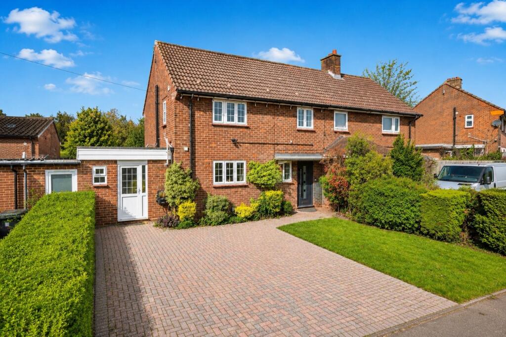 Main image of property: Manor Road, London Colney, St. Albans