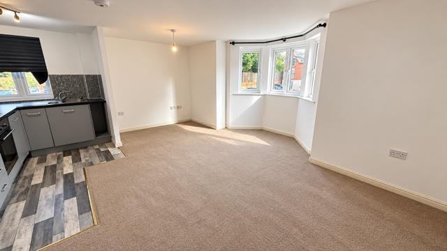 Apartment in Leicester - View 4