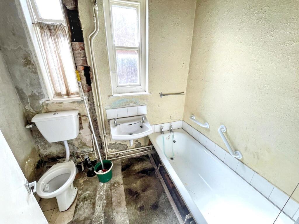 House in South Tyneside, North East - View 5