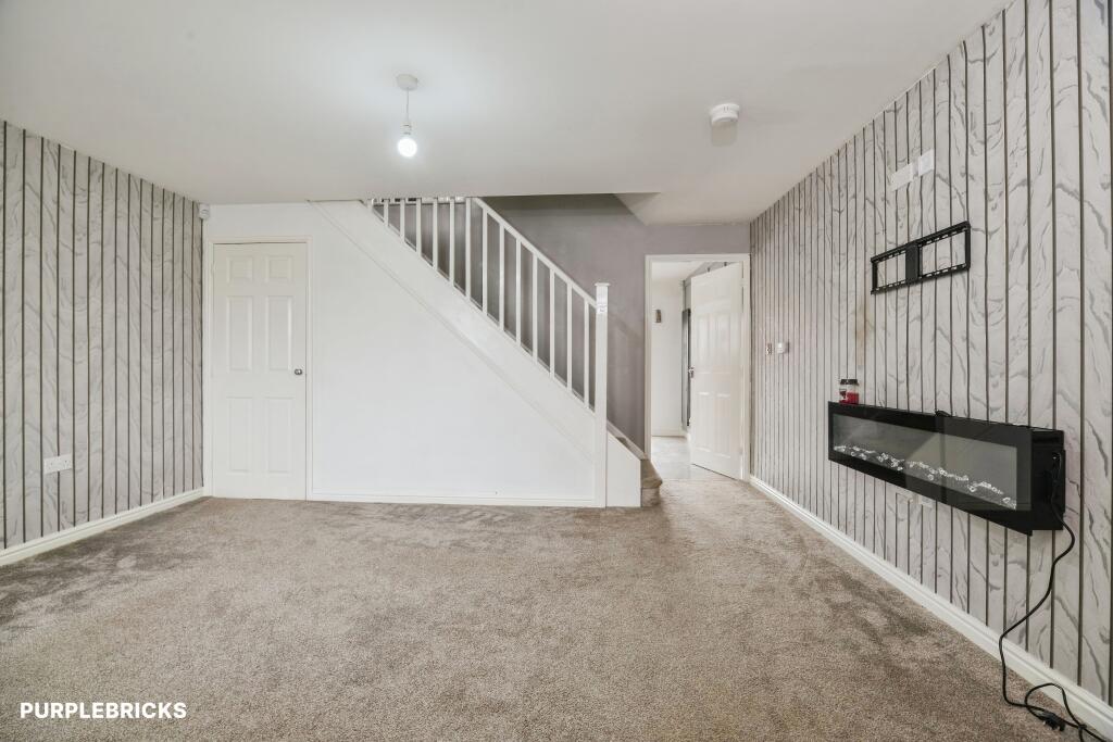 Finegan Place, Middlesbrough, TS6 photo 3