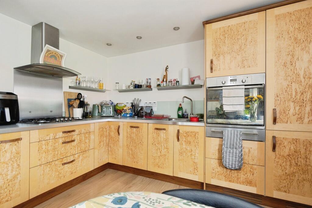 Additional image 2 of Everton Road, Yeovil