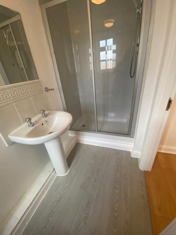 Apartment in Manchester - More