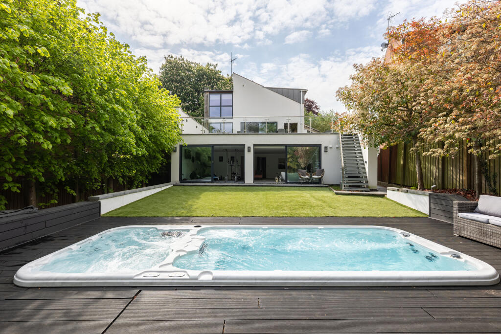 Main image of property: Walnut House, 70A Middlecave Road, Malton, North Yorkshire