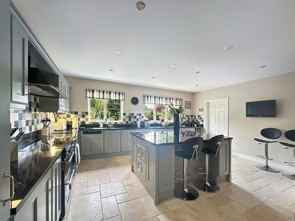 House in Peterborough - View 5