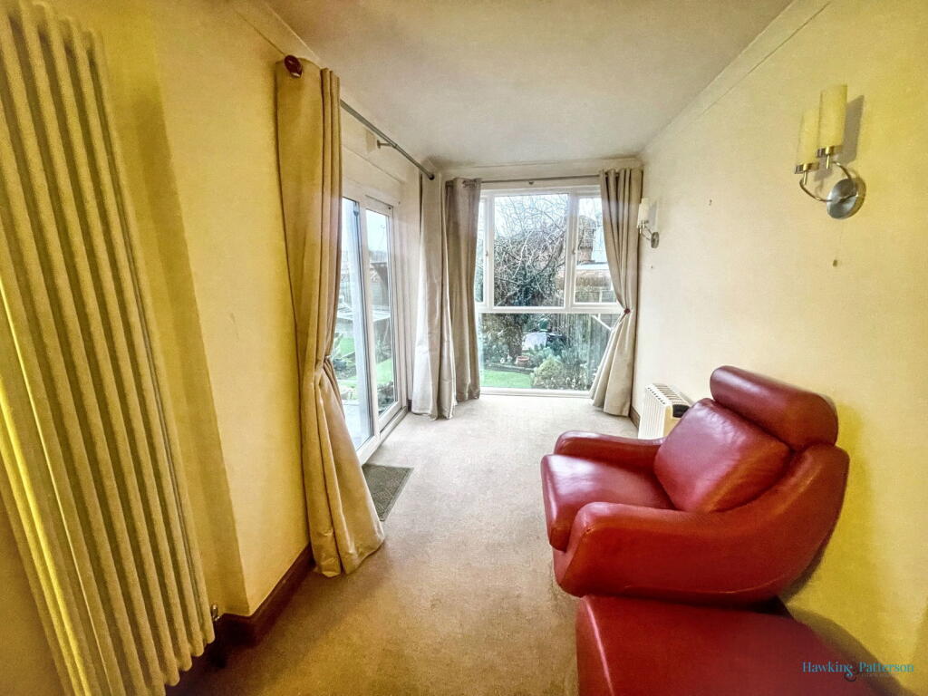 House in Solihull, Haslucks Green - View 4