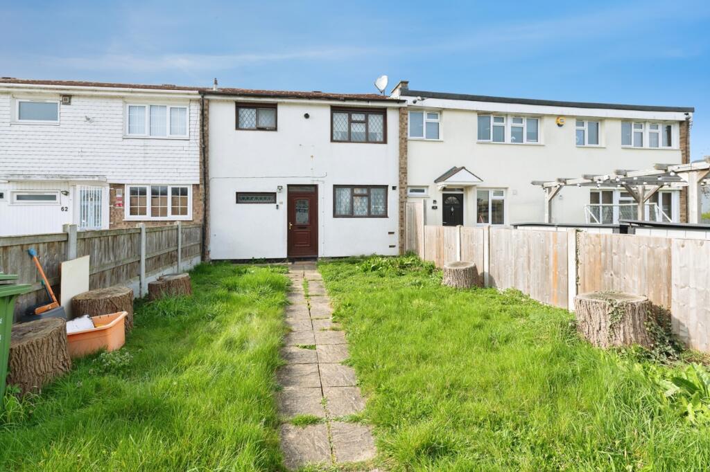 Main image of property: Rochester Way, BASILDON, Essex, SS14