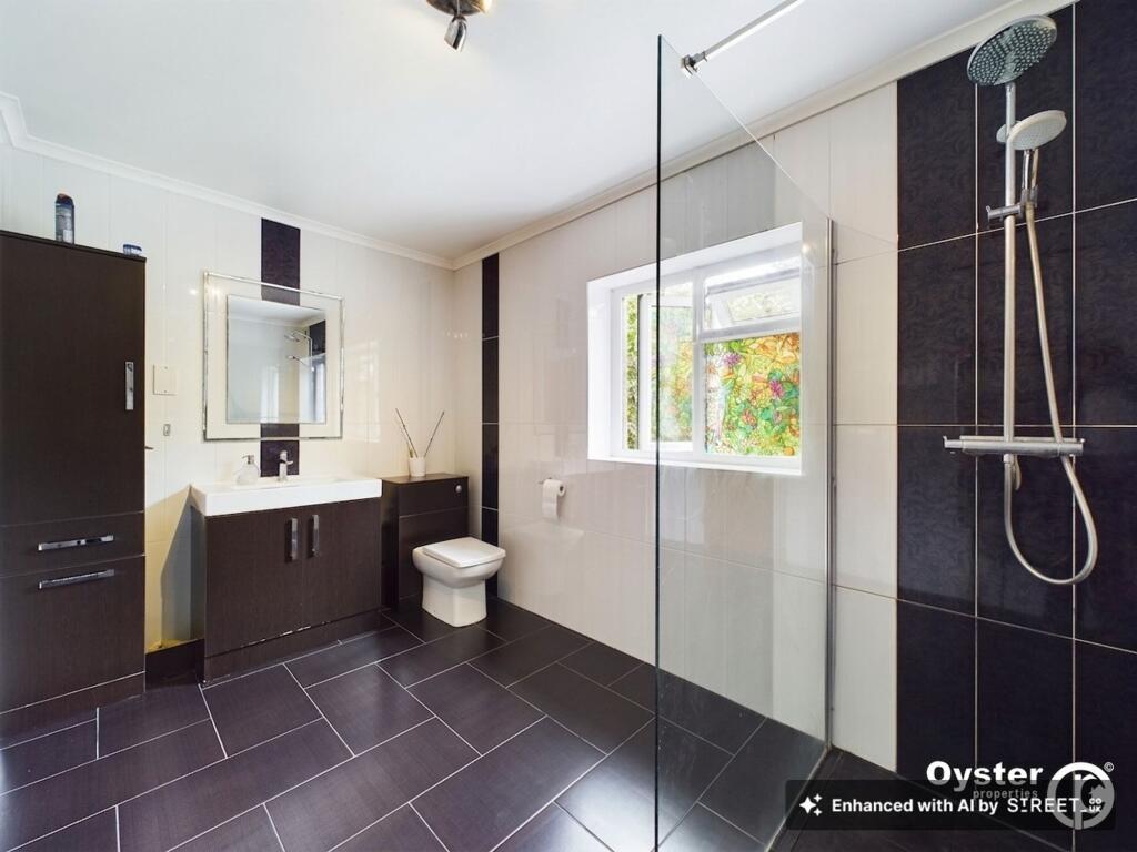 Merlin Crescent, Edgware, HA8 - View 6