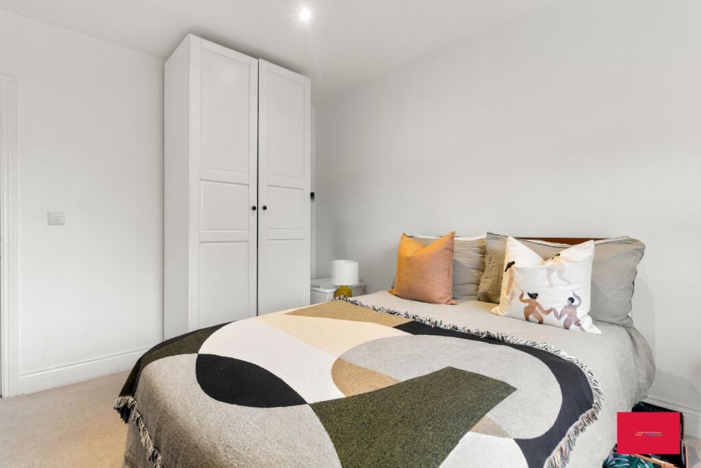 Apartment in London, Stroud Green - More