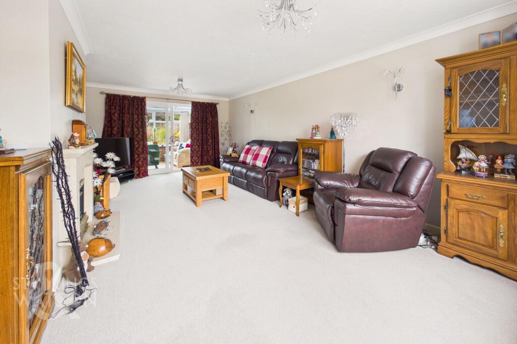 House in South Norfolk, Thurton - More