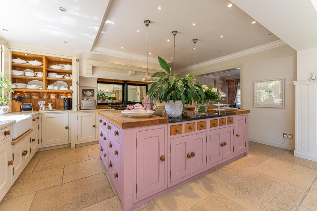 House in Birmingham, Sutton Coldfield - View 5