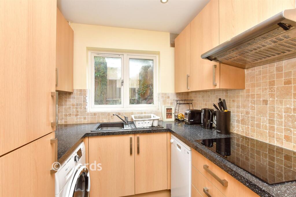 Rocfort Road, Snodland, Kent - View 2