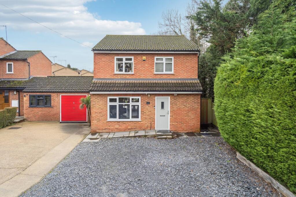 Main image of property: Rixon Close, George Green, SL3