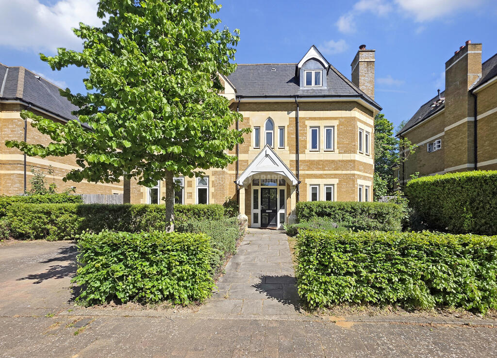 Main image of property: Havanna Drive, Temple Fortune