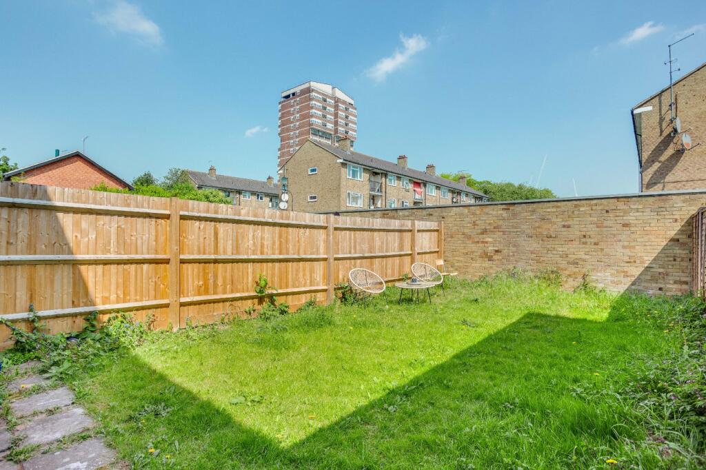 Main image of property: Pearscroft Road,
Fulham, SW6