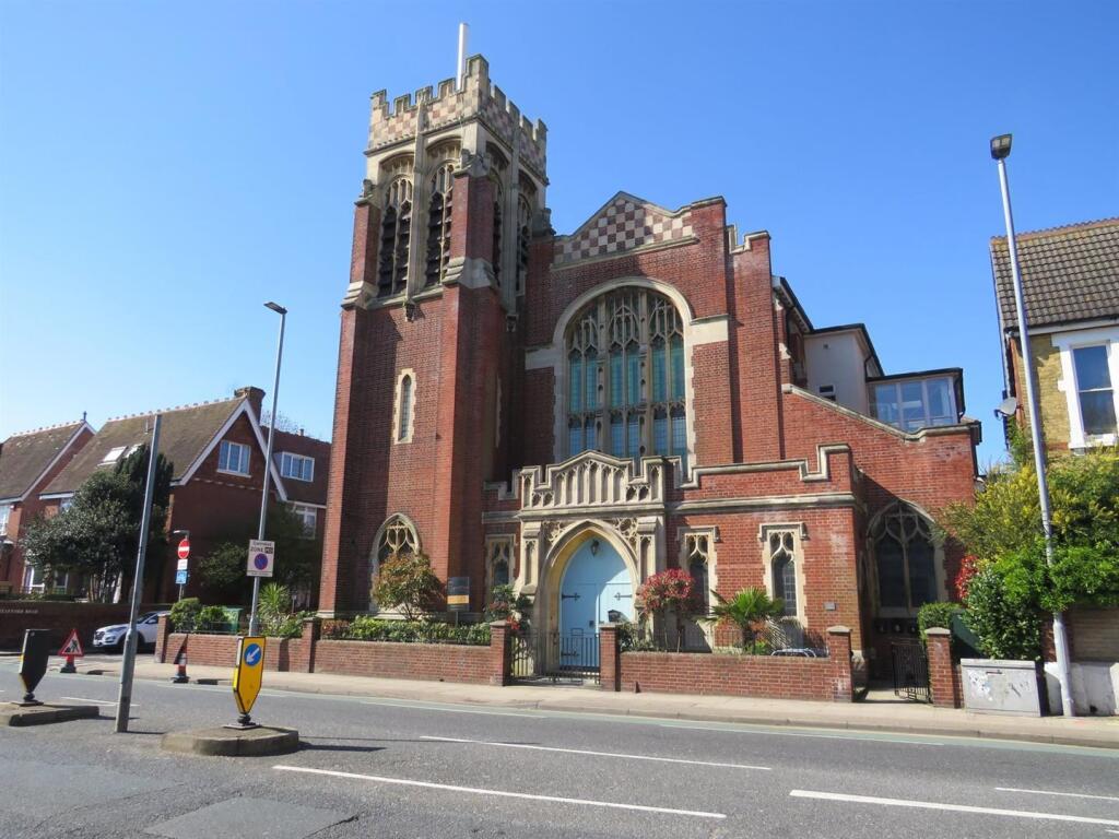 Main image of property: Flat 6, Victoria Mews, Victoria Road South, Southsea