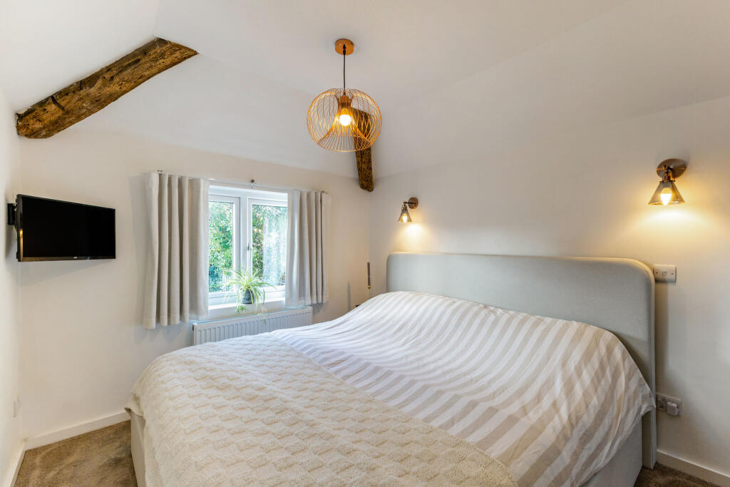 House in Tandridge, Godstone - View 4