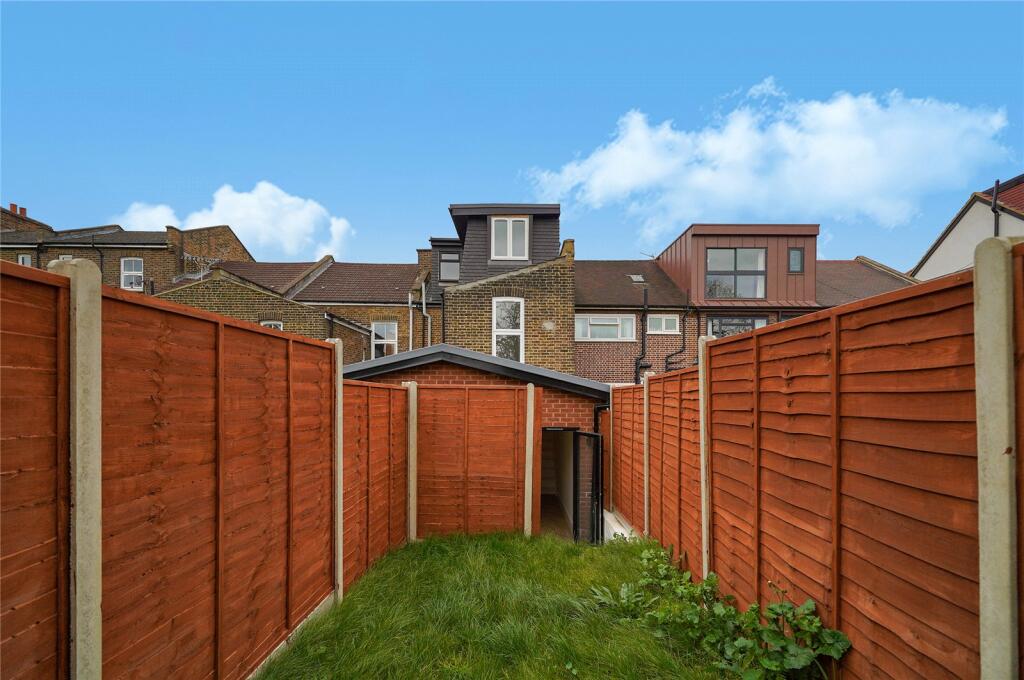 Apartment in London - View 5