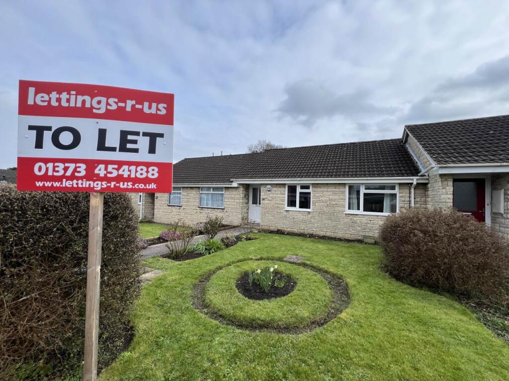 St Mary's Close, Timsbury, Bath