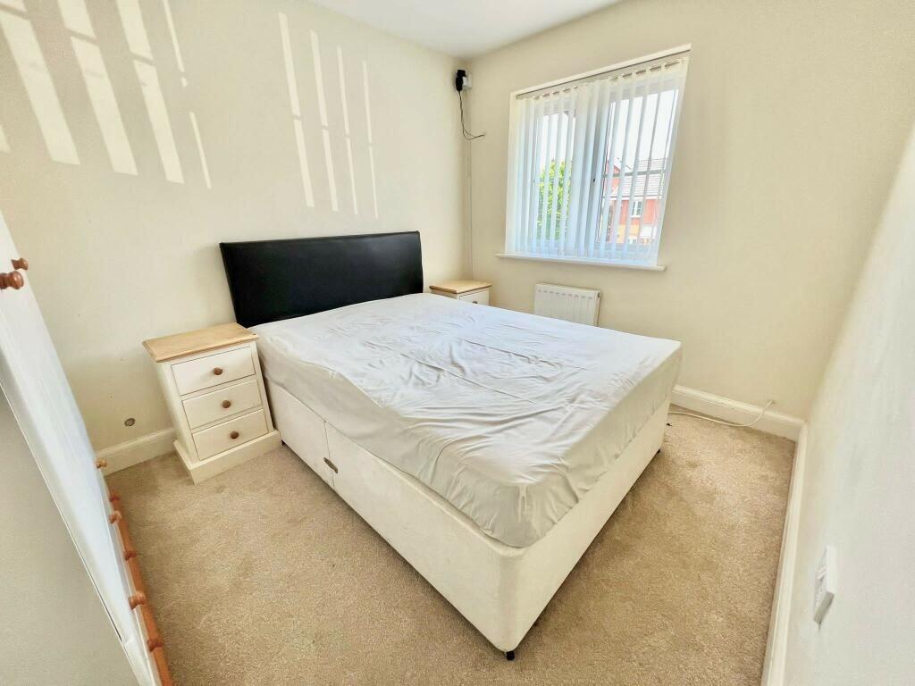 4 bedroom town house for rent