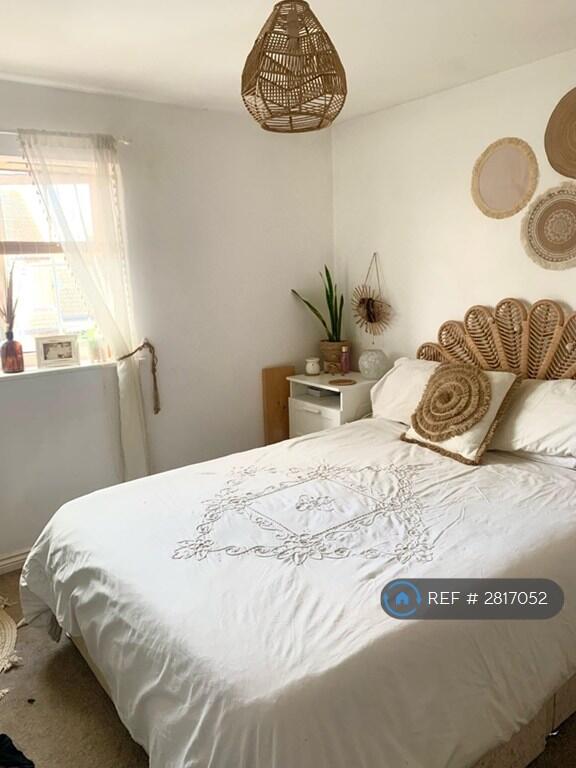 Main image of property: Emmendingen Avenue, Newark, NG24