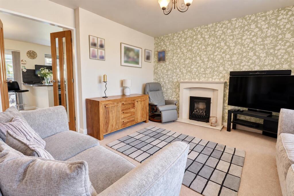 House in Walsall - View 3