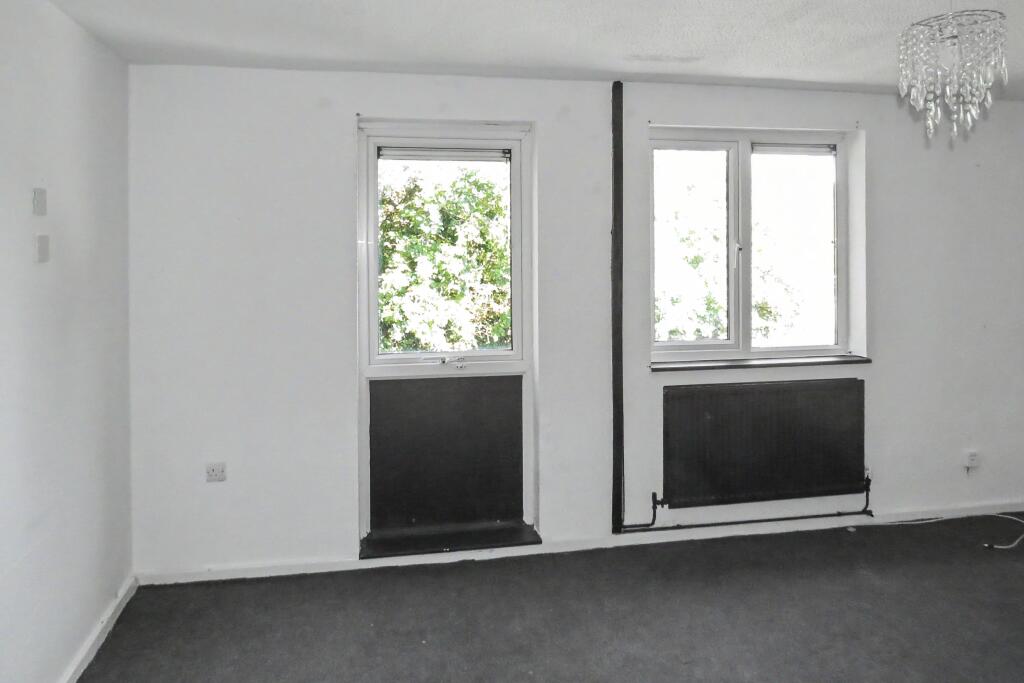 Apartment in Preston - View 5