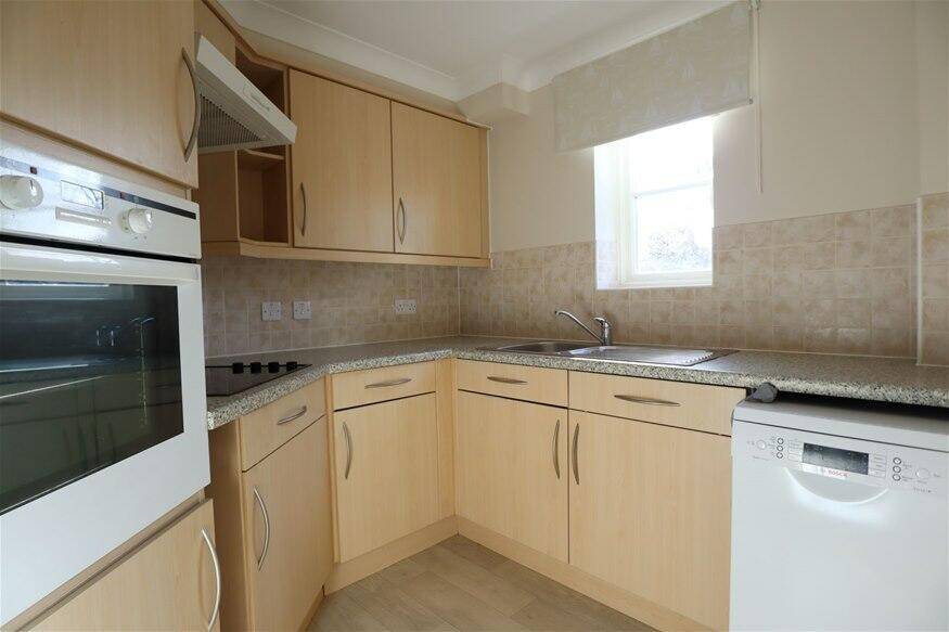 Additional image 3 of Southdown Road, Harpenden, AL5