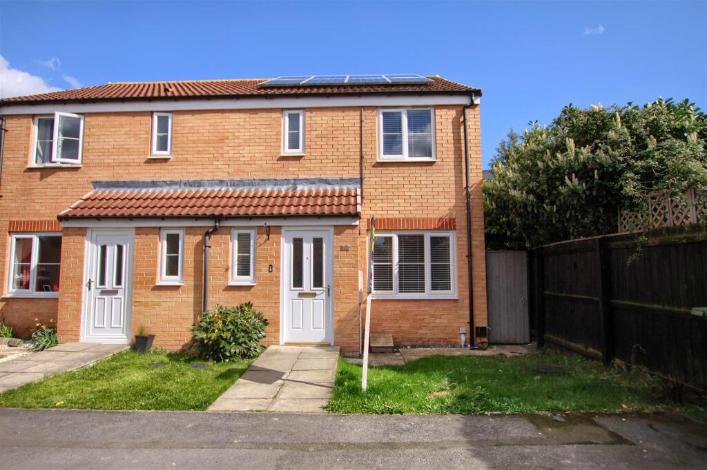 Main image of property: Apethorpe Court, Ingleby Barwick