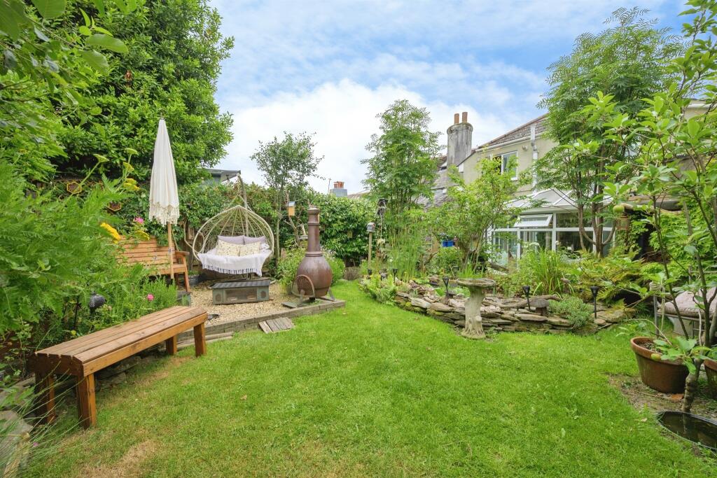 Merafield Road, Plymouth - View 6