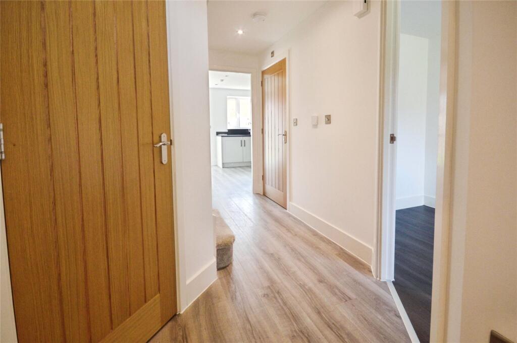 House in East Hertfordshire, Coopers Grange, Bishop's Stortford - View 2
