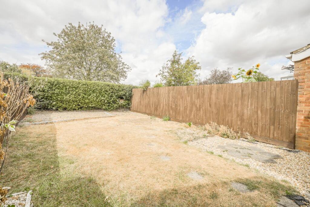 House in Luton - More