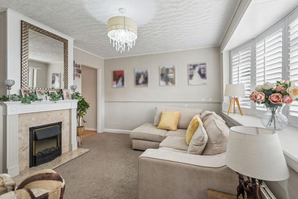 House in Stevenage, Poplars - View 3