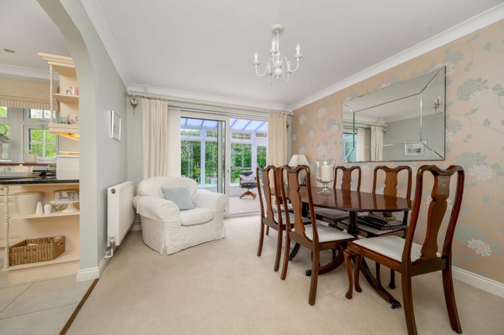 Cotswold Close, Melton Mowbray photo 3