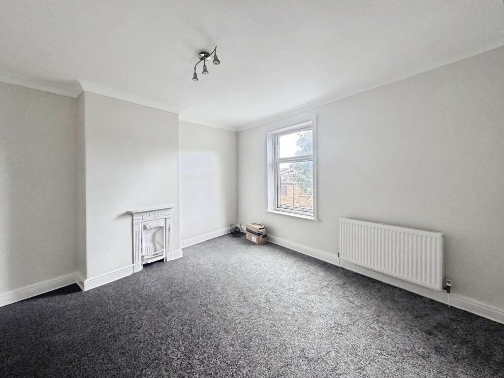 Westcliffe Road, Cleckheaton, BD19 photo 5