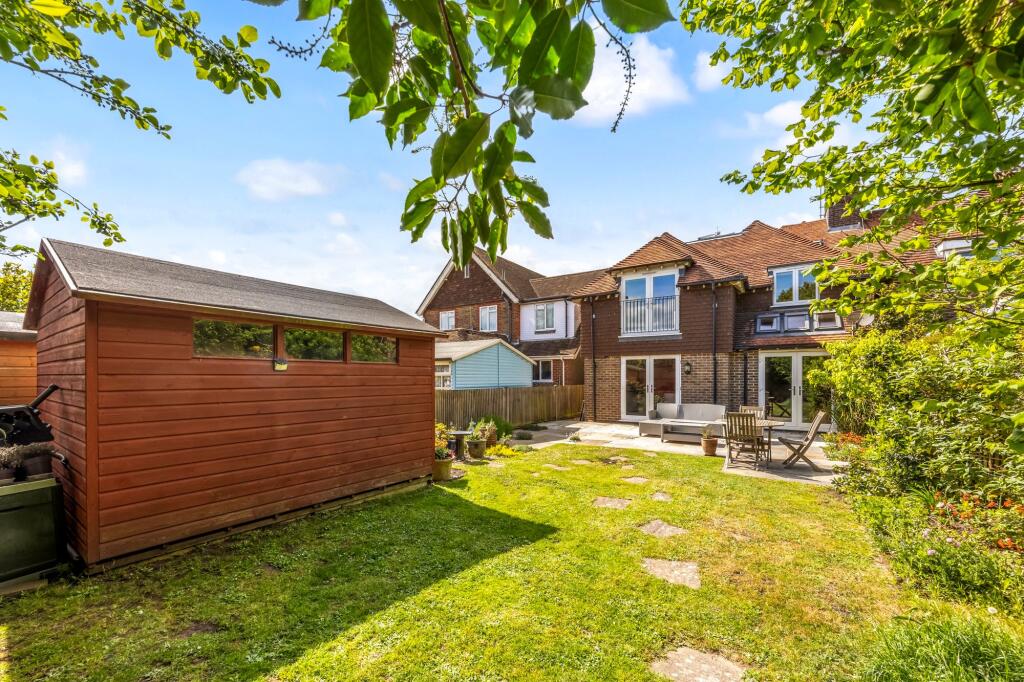 Ardingly Road, Cuckfield, RH17 photo 4