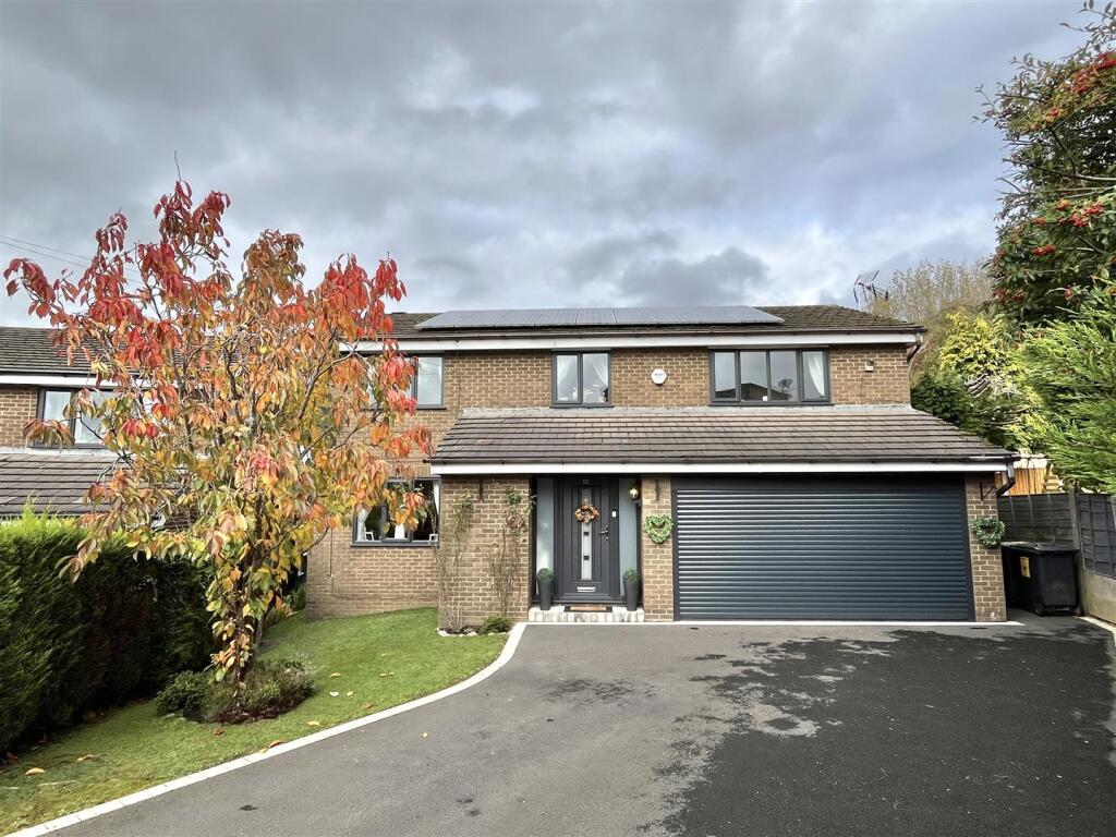 Main image of property: Meadowfield Close, Hadfield, Glossop