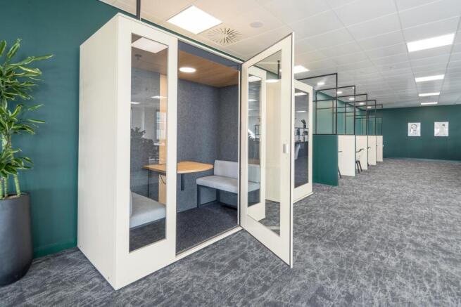 11 Westferry Circus  3rd Floor 4.jpg