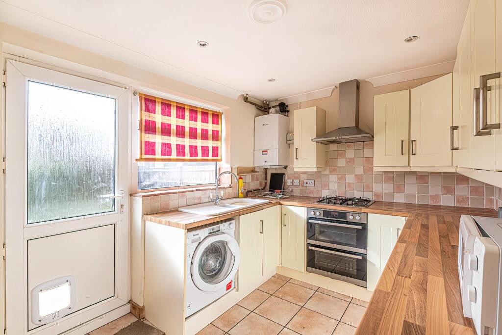 House in Hemel Hempstead - View 3