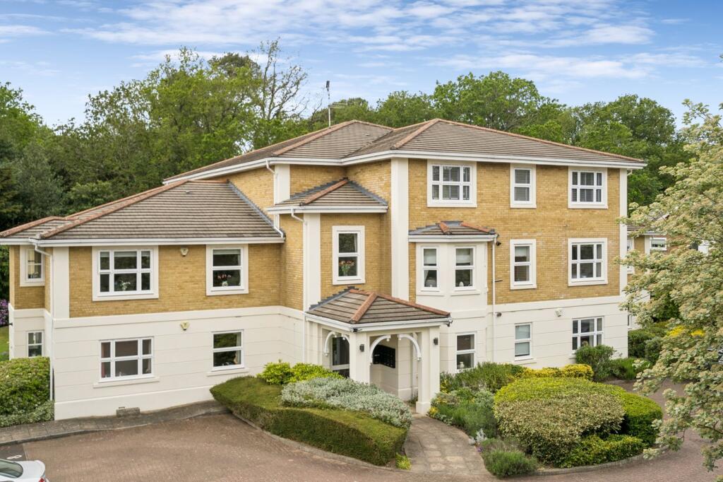 Main image of property: Green Lane, Farnham Common, SL2