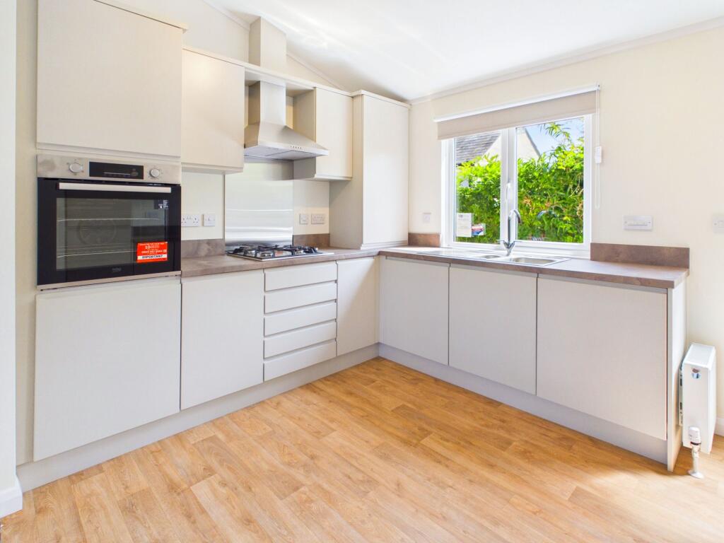 17 Lea Villa Residential Park, Lea, Ross-on-Wye photo 4