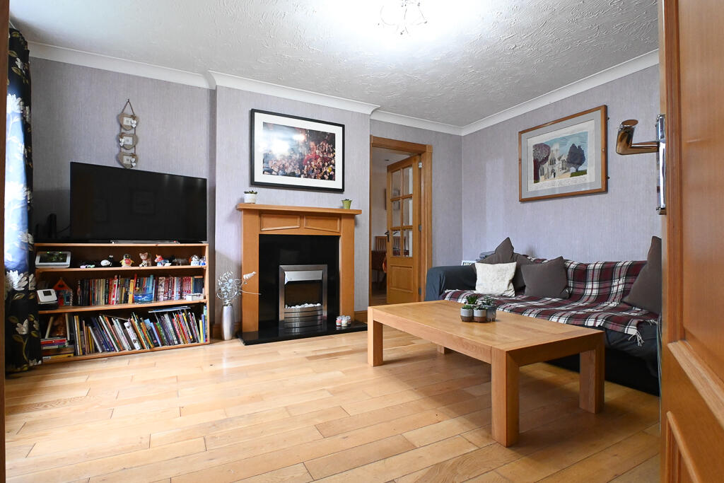 Denham Fields, Fair Oak, SO50 photo 3